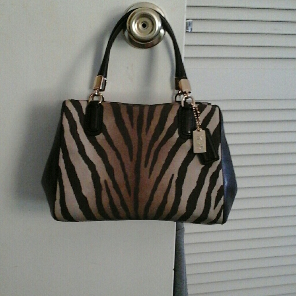 Small coach cross body handbag